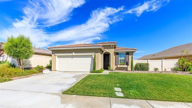 Property Photo: 1548 Tattlesall CA 92223