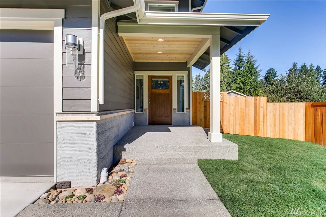 Property Photo:  23704 48th Avenue W  WA 98043 