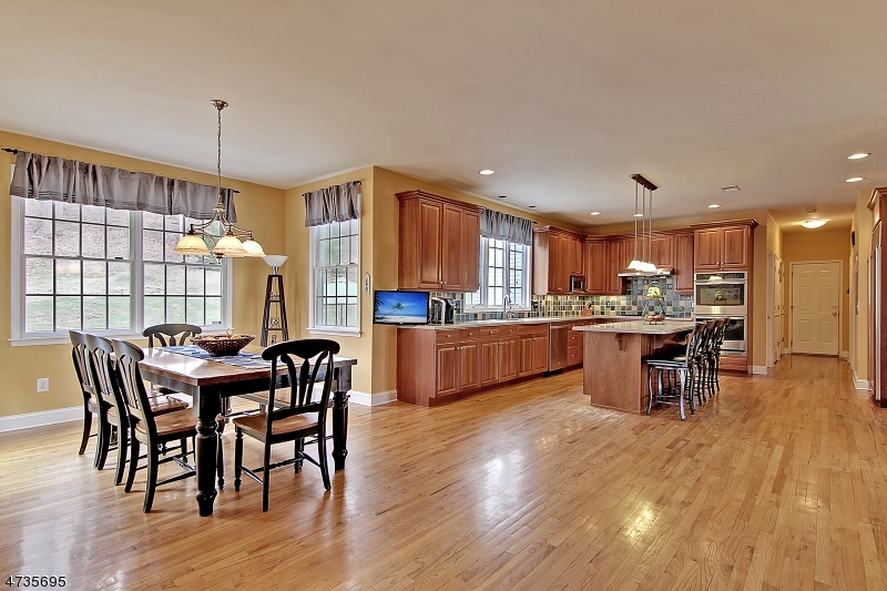 Property Photo: 17 Stoneybrook Rd NJ 07853