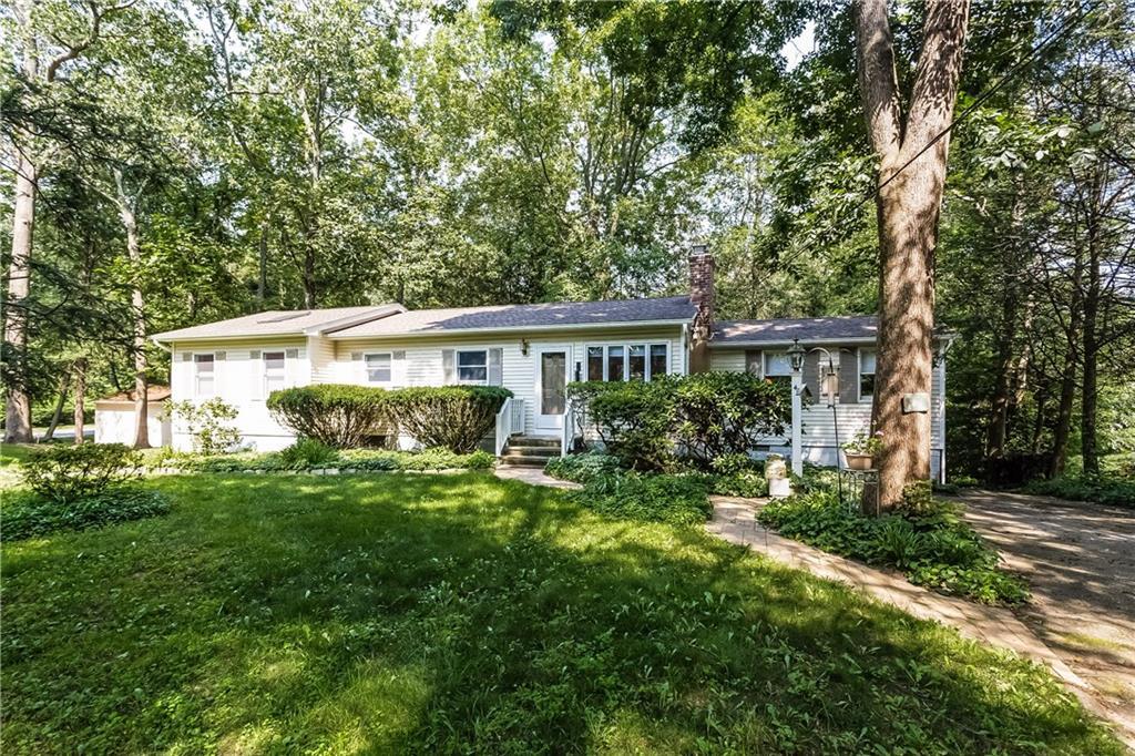 Property Photo:  40 Maple Drive  CT 06776 