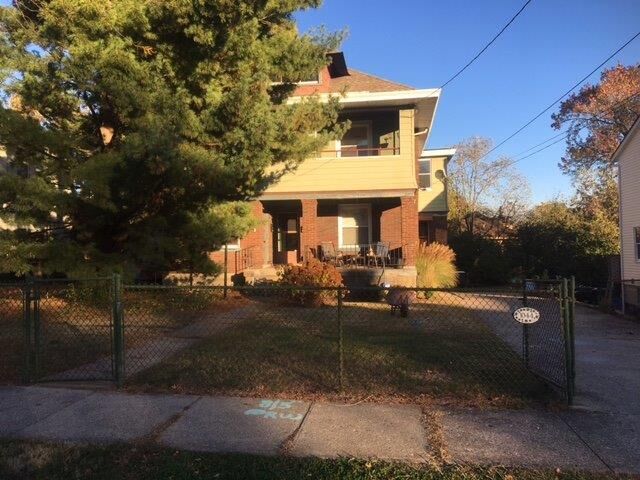 Property Photo: 1044 Academy Avenue OH 45205