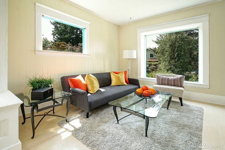 Property Photo: 2228 2nd Avenue W WA 98119