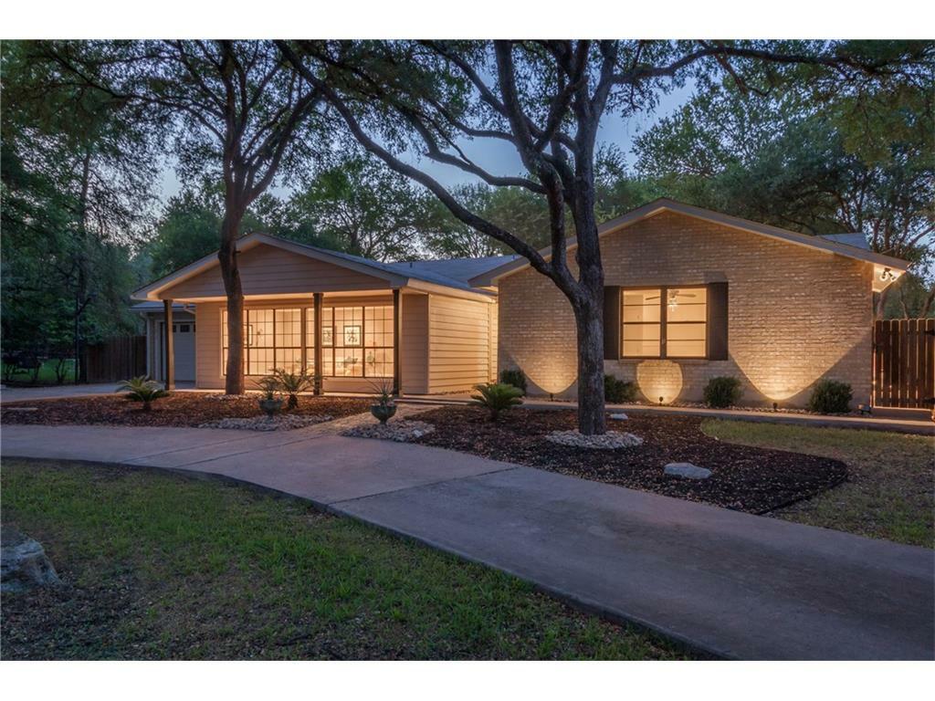 Property Photo:  1015 Segundo Drive  TX 78628 