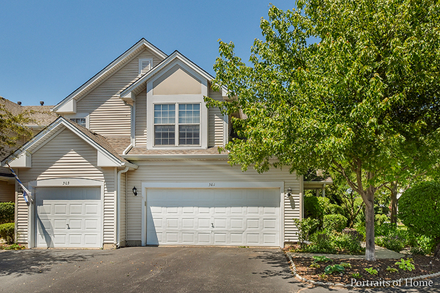 Property Photo: 301 Oxford Court 301 IL 60543