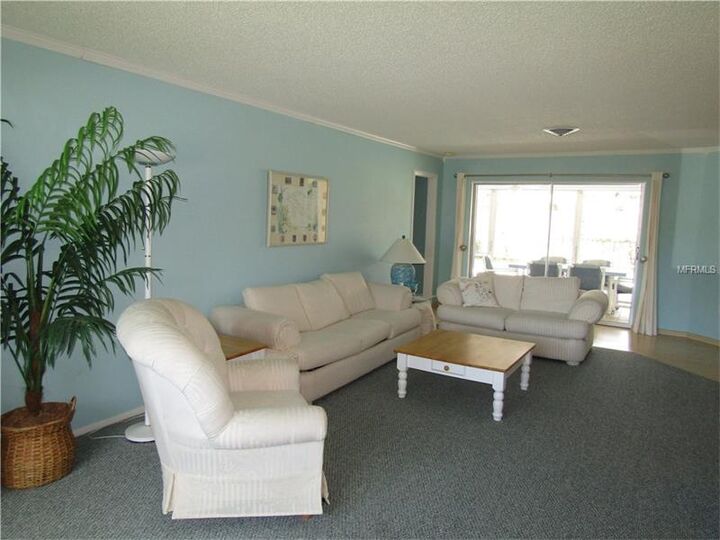 Property Photo: 1345 Pinebrook Way FL 34285