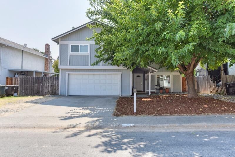 Property Photo:  6906 Cobblestone Way  CA 95621 