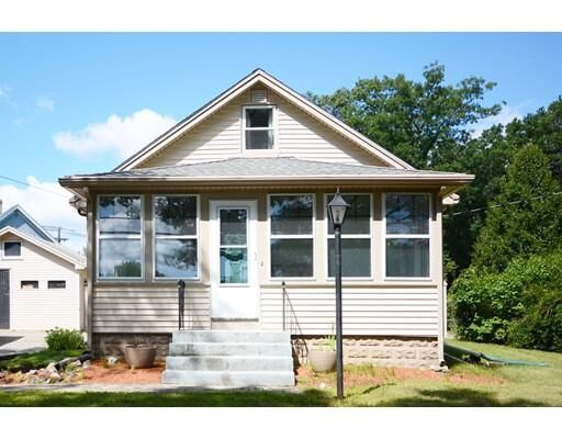 Property Photo:  8 Washington Ave  MA 01887 