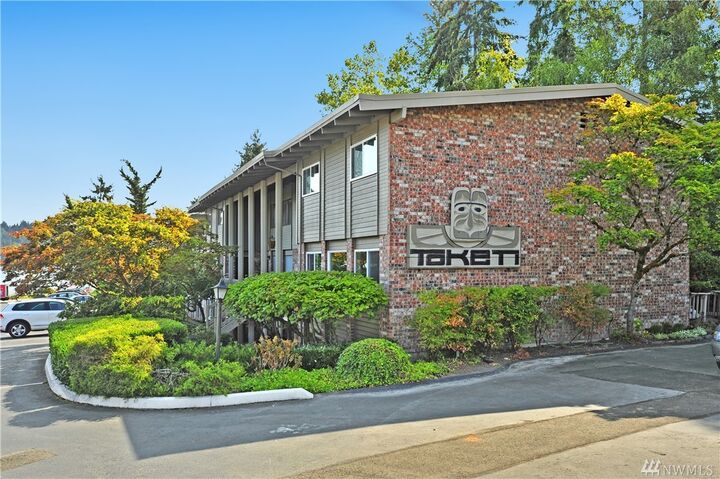 4050 West Lake Sammamish Pkwy NE 104  Redmond WA 98052 photo