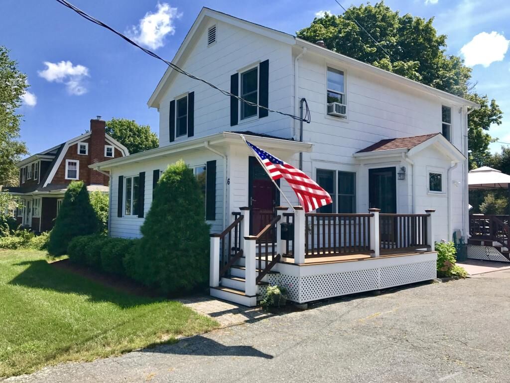 Property Photo:  6 Everett Road  MA 02532 