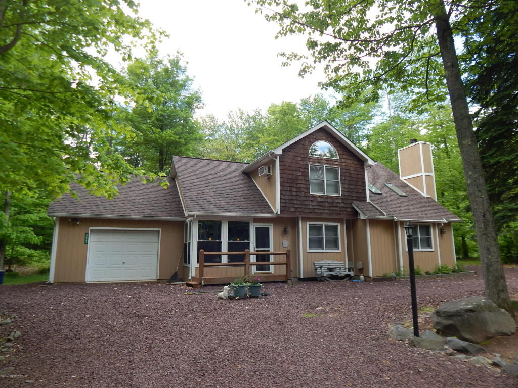 Property Photo: 2077 Lehigh Drive PA 18347