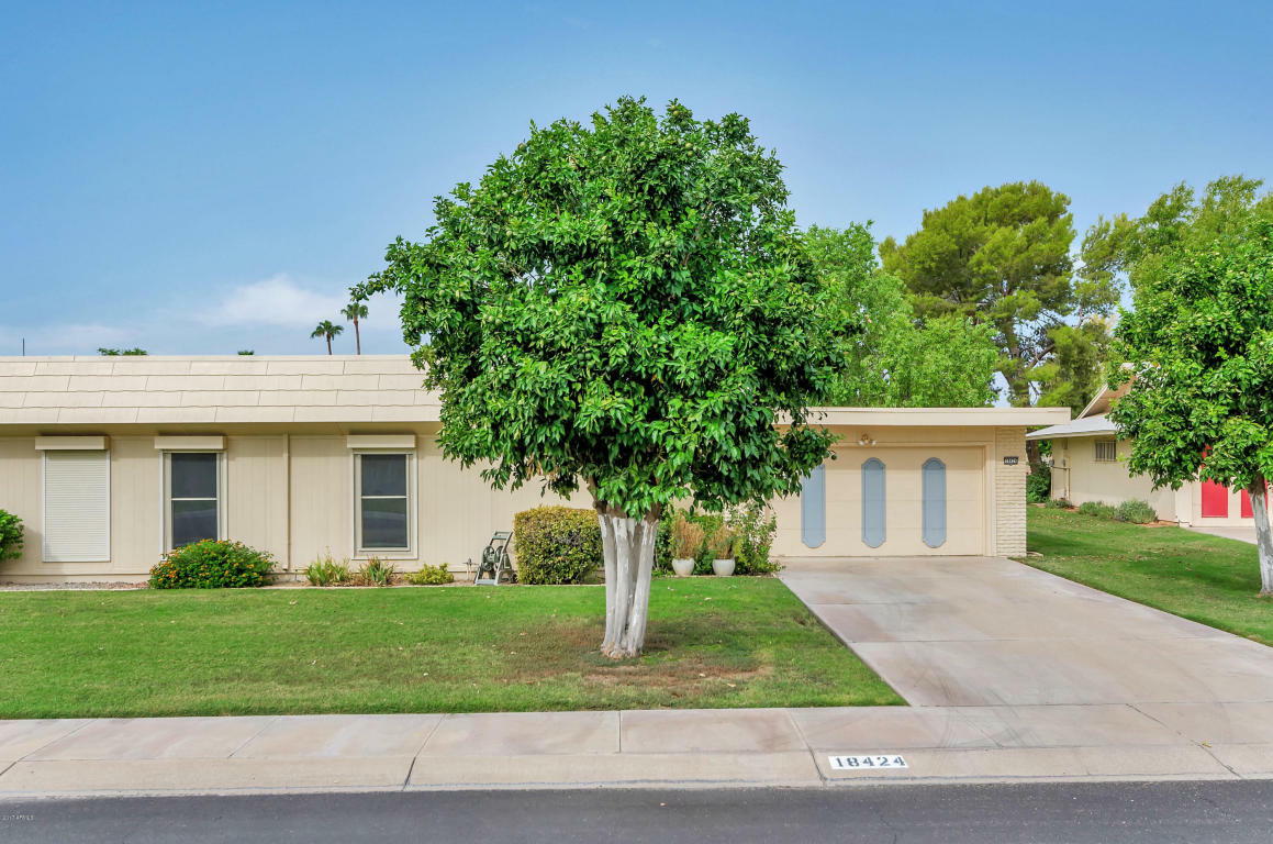 Property Photo: 18424 N 101st Drive AZ 85373