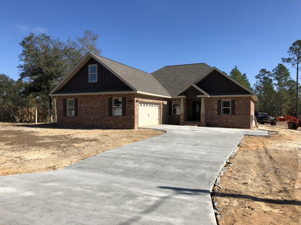 Property Photo: 4088 Happy Trails Road FL 32539