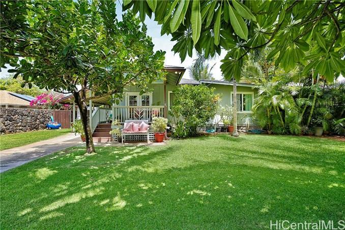 Property Photo:  560 N Kainalu Drive  HI 96734 