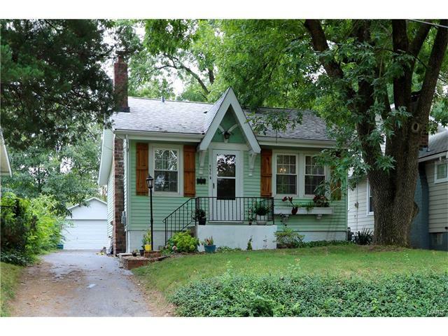 Property Photo:  936 Twining Place   63119 