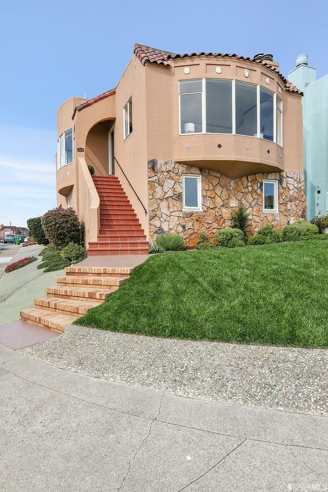 Property Photo:  132 Justin Drive  CA 94112 