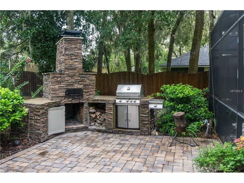 Property Photo:  169 Winding Oaks Lane  FL 32765 