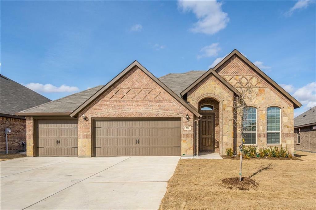 Property Photo:  278 Pine Crest Drive  TX 76247 