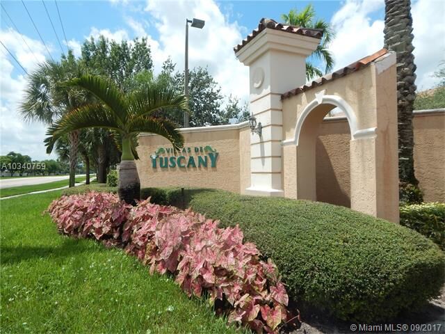 Property Photo: 771 SW 148th Ave 1311 FL 33325