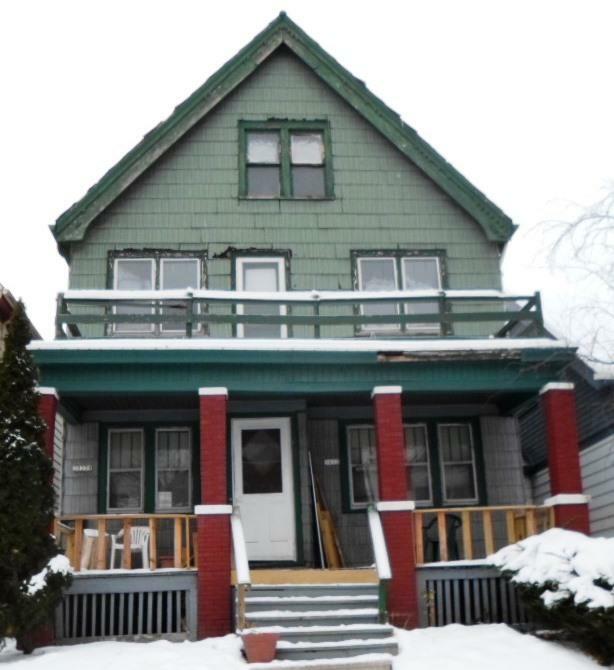 Property Photo: 3033 N 28th St WI 53210