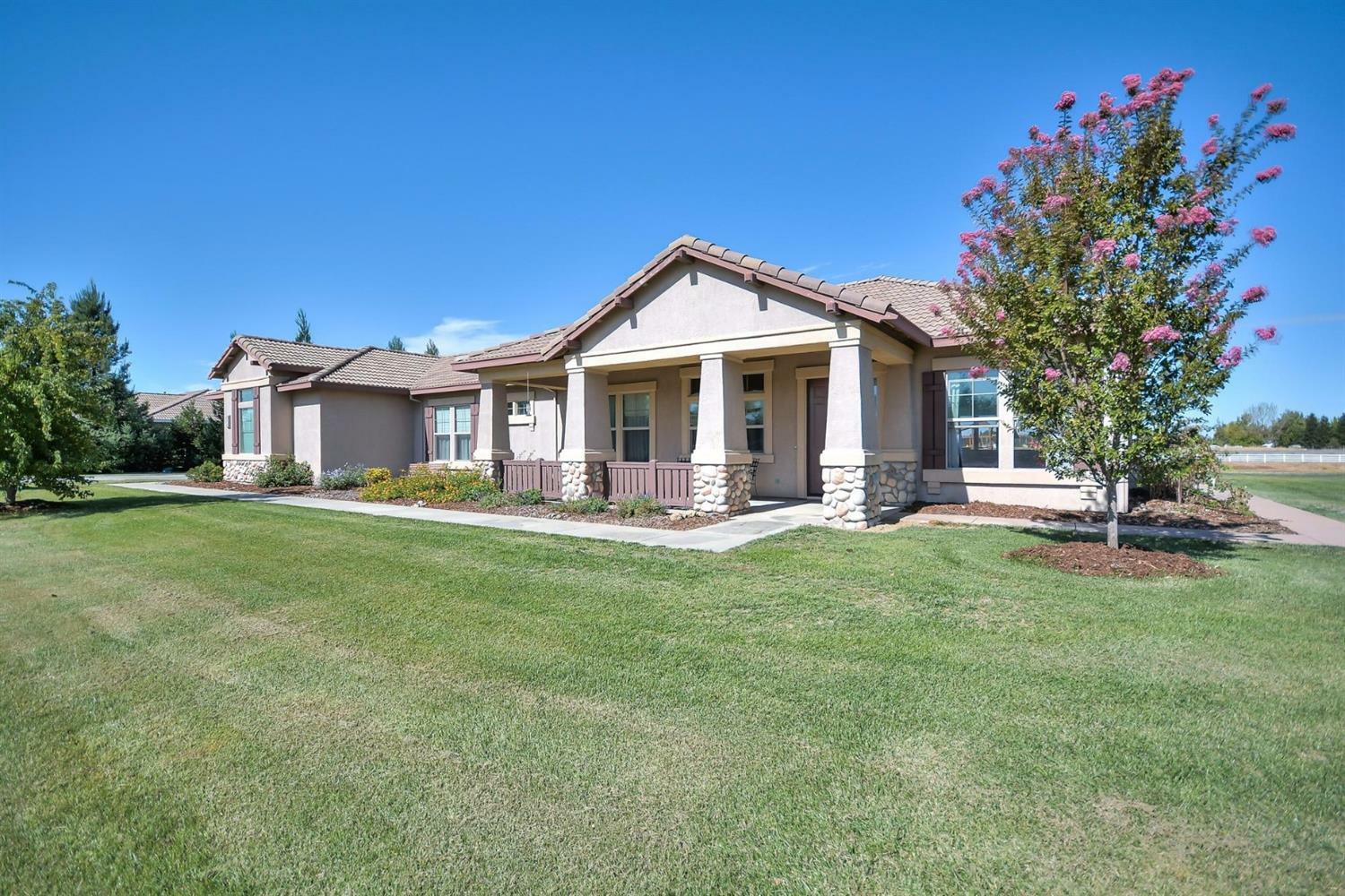 Property Photo:  9620 Livery Court  CA 95693 