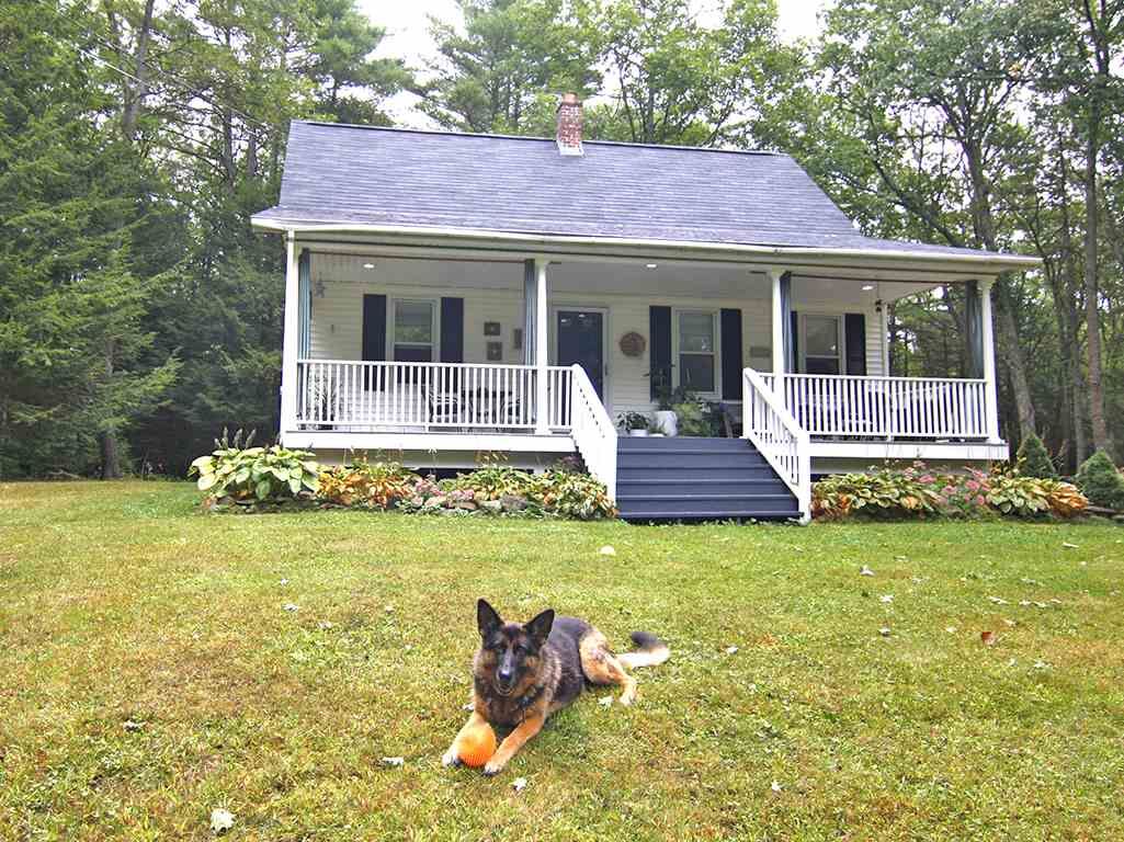Property Photo:  3 Lord Hill Road  NH 03461 