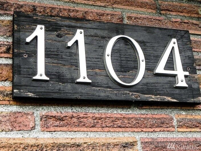 Property Photo:  1104 NW 103rd St  WA 98177 