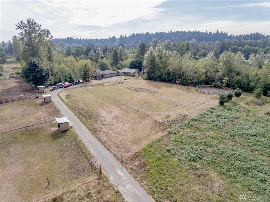 Property Photo:  22629 SE 206 St  WA 98038 