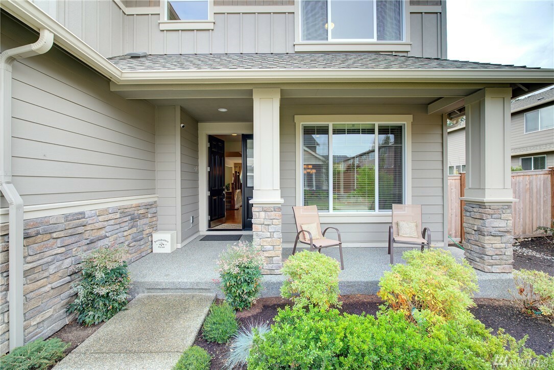 Property Photo:  21613 36th Dr SE  WA 98021 