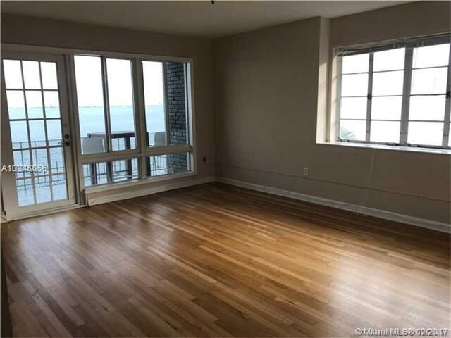 Property Photo:  7805 NE Bayshore Ct 9  FL 33138 