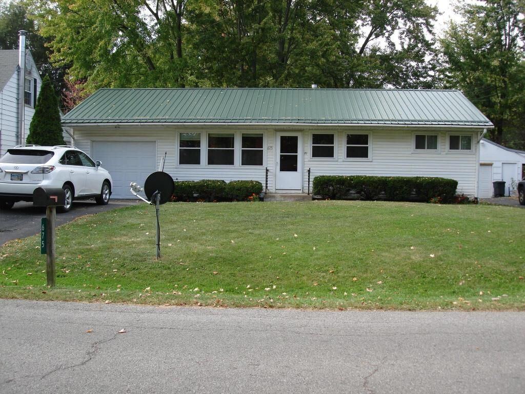 Property Photo: 675 Baker Street OH 43338