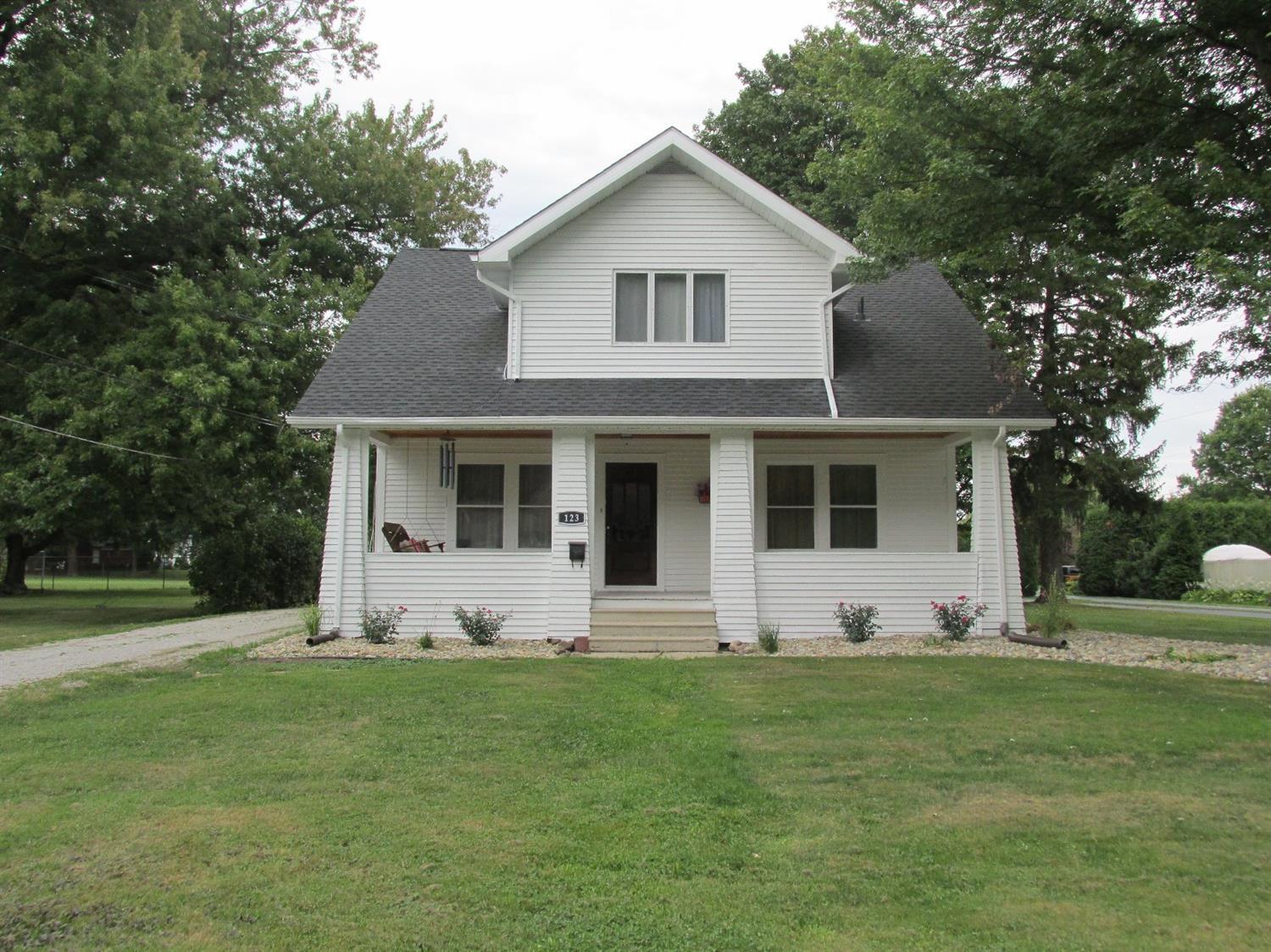 Property Photo: 123 Kingsbury Avenue IN 46350