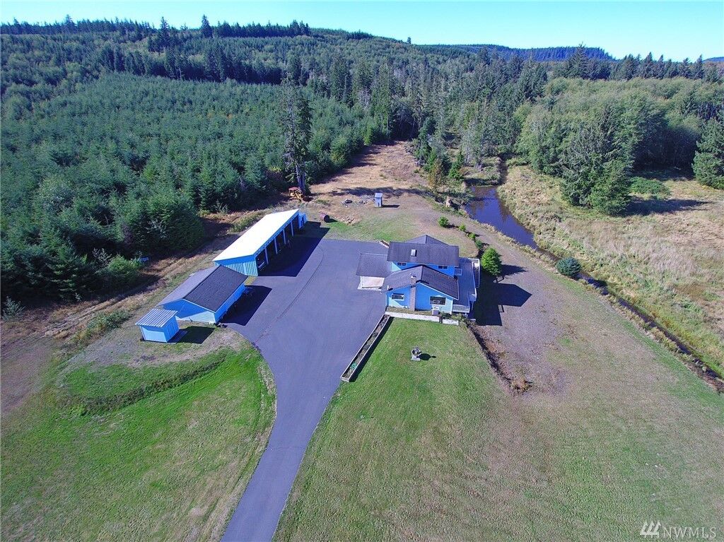 Property Photo: 579 Hermison Rd WA 98331