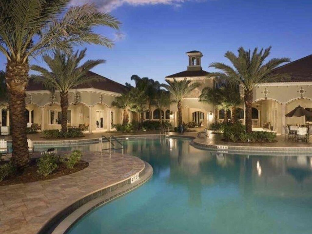 Property Photo:  1373 NW Leonardo Circle  FL 34986 