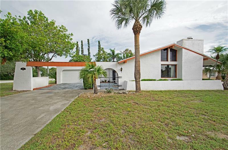 Property Photo:  1800 Union Street  FL 33763 