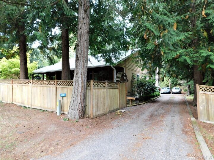 4141 Timberline Rd  Clinton WA 98236 photo