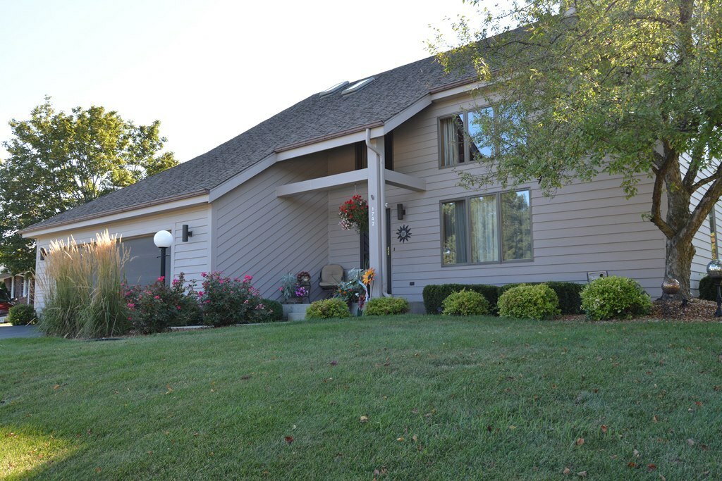 Property Photo: 1742 Patriot Way WI 53406-2755
