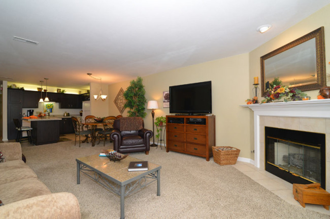 Property Photo:  N17w26860 Milkweed Ln B  WI 53072 
