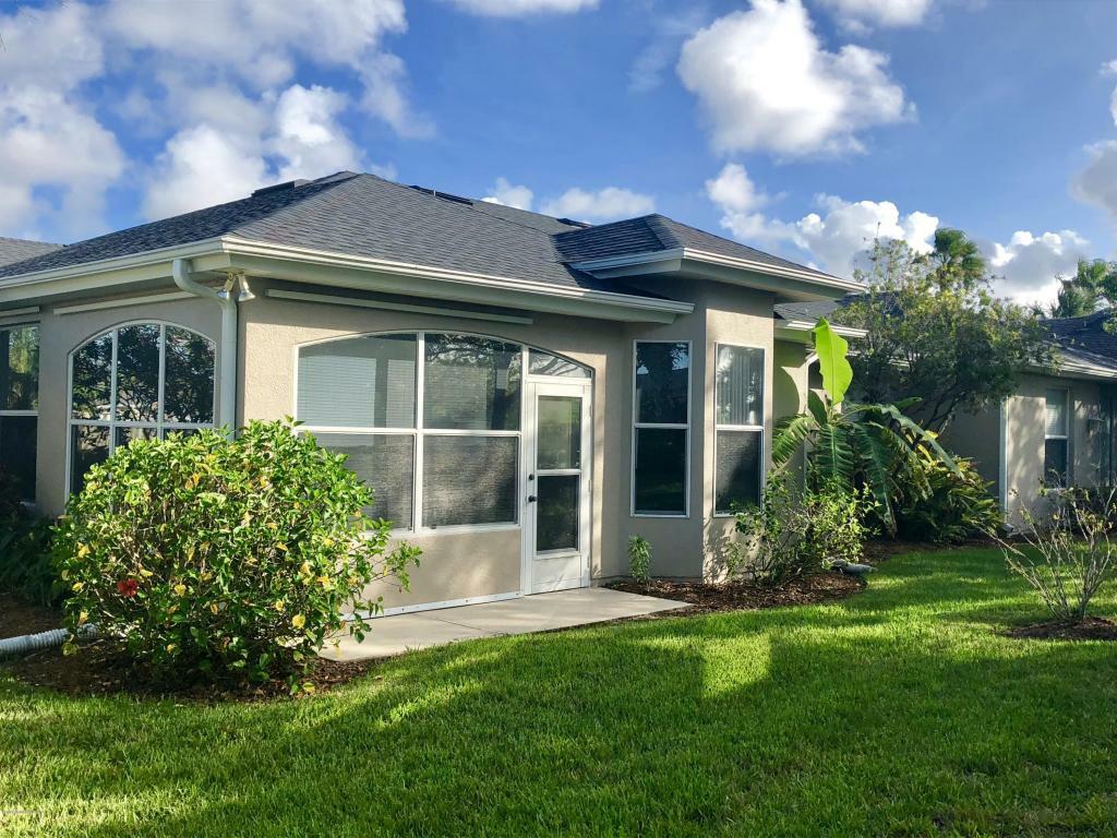 Property Photo:  4222 Woodhall Circle  FL 32955 