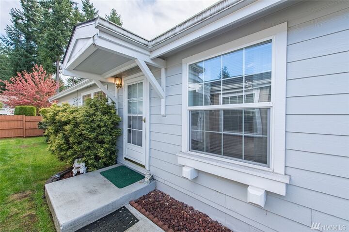 Property Photo:  24114 223rd Place SE  WA 98038 