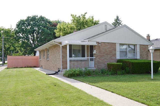 Property Photo:  4703 N 73rd St  WI 53218 