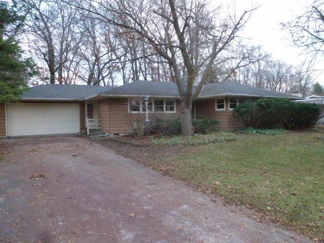 Property Photo:  5544 S 106th St  WI 53130 