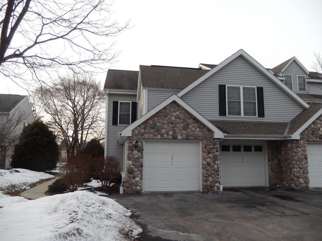 Property Photo: 543 Lake Bluff Rd A WI 53092-1267
