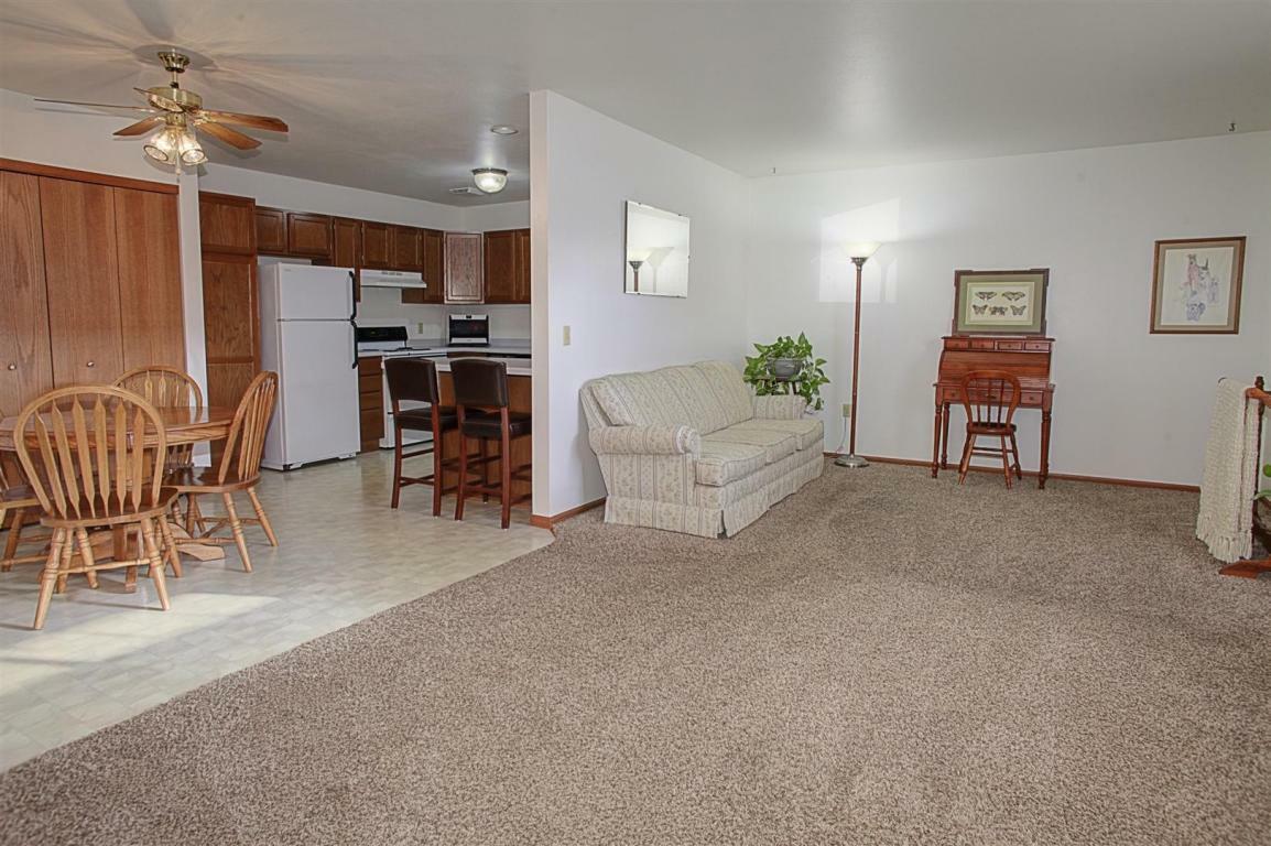 Property Photo:  359 Minz Park Cir  WI 53095 