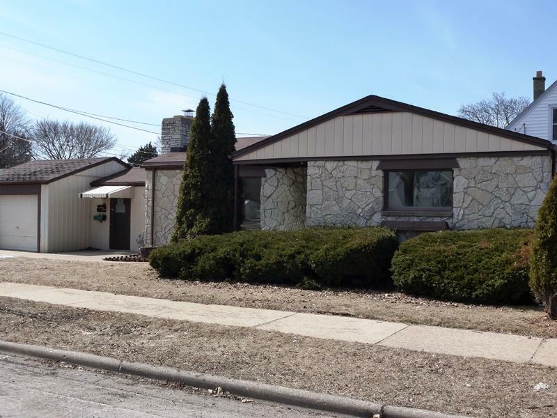 Property Photo: 3847 S 20th Pl WI 53221