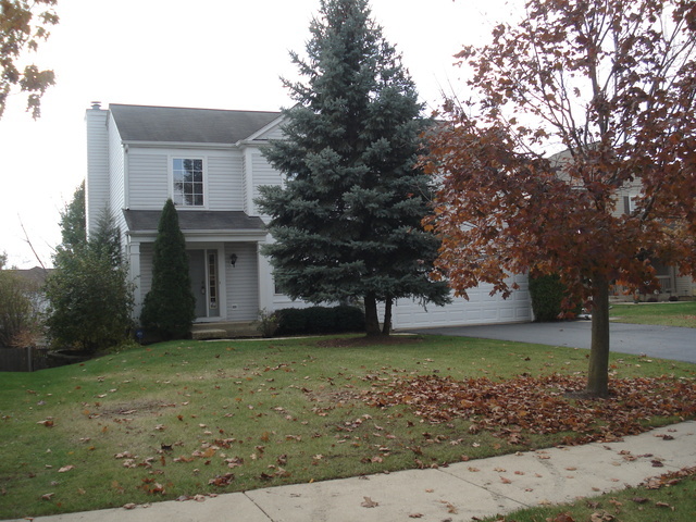 Property Photo:  2311 Vineyard Court  IL 60123 