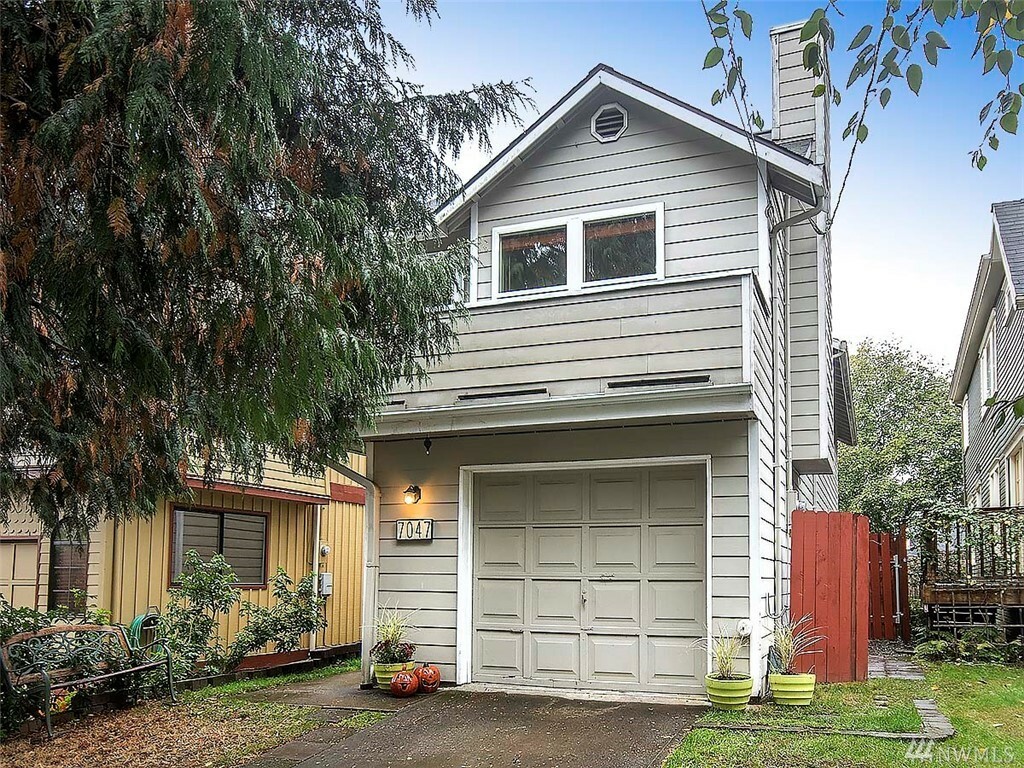 Property Photo:  7047 12th Ave NW  WA 98117 