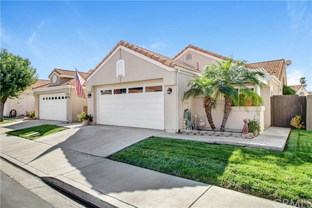 Property Photo:  28053 Palm Villa Drive  CA 92584 