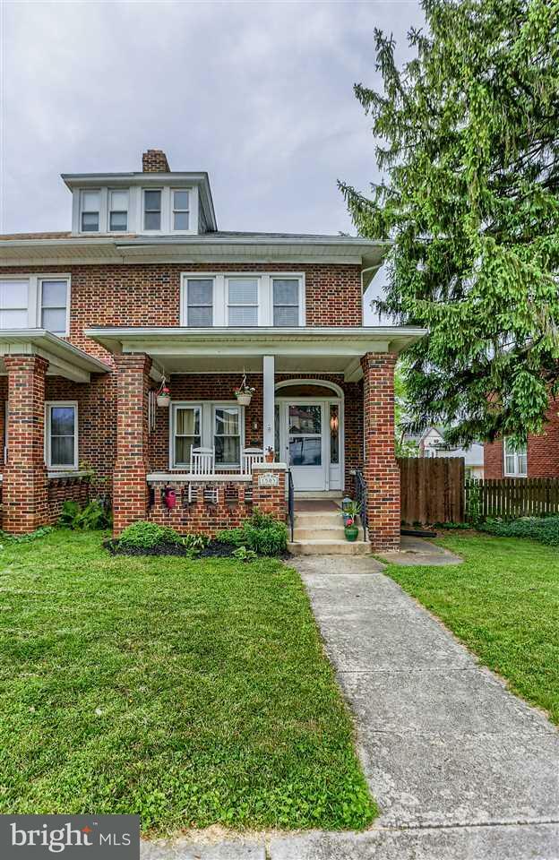 Property Photo:  1503 3rd Avenue  PA 17403 