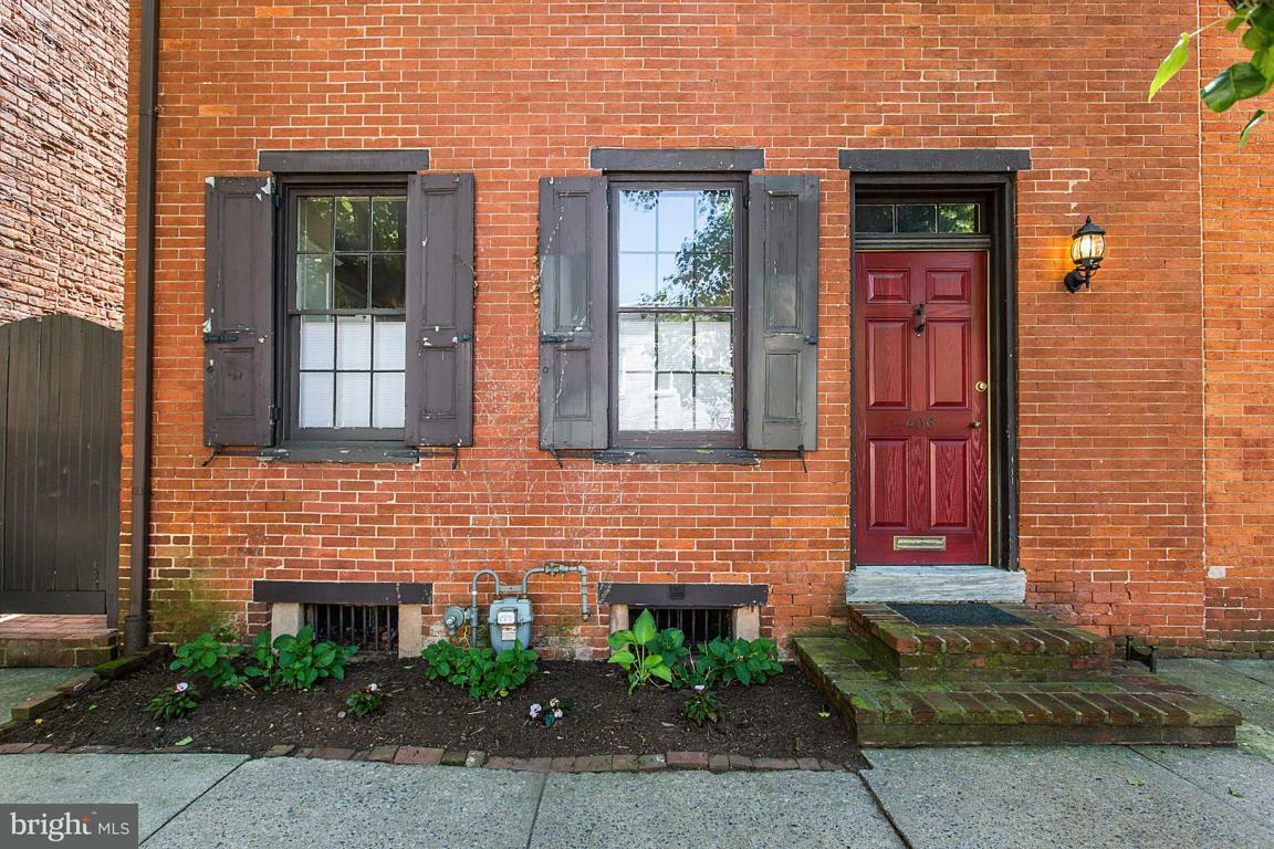 Property Photo:  406 E Orange Street  PA 17602 