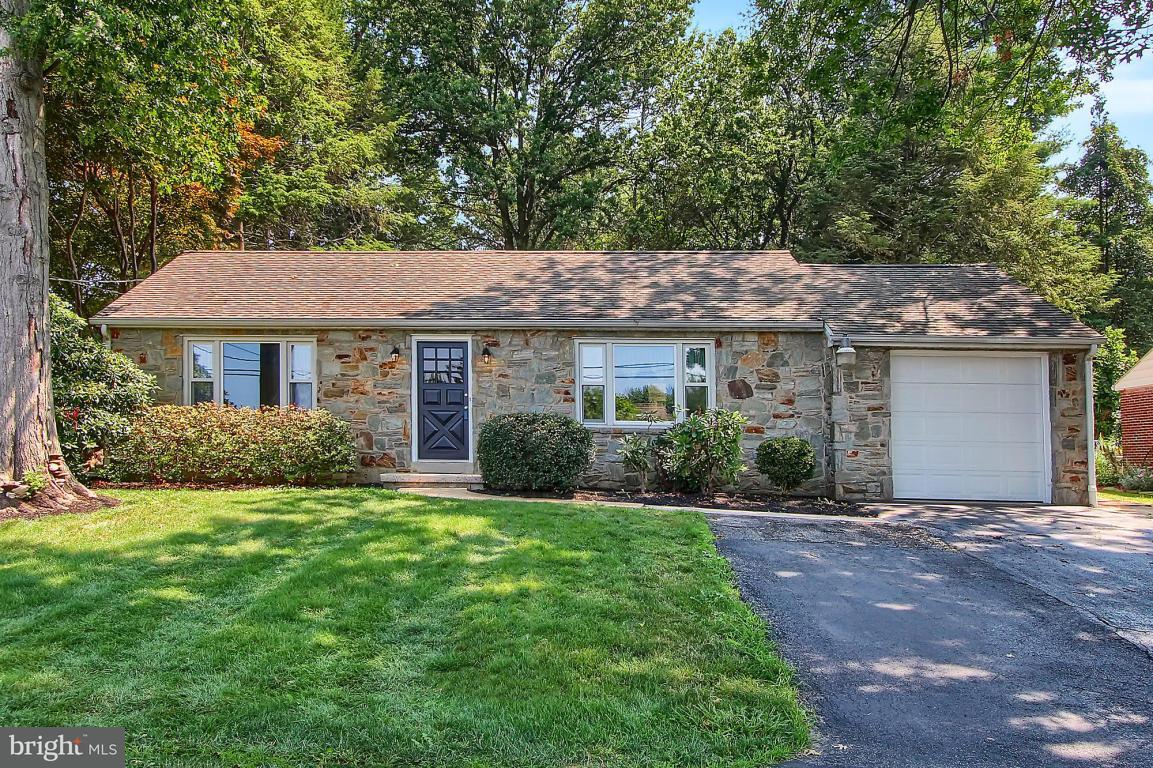 Property Photo: 311 Dahlia Road PA 17602